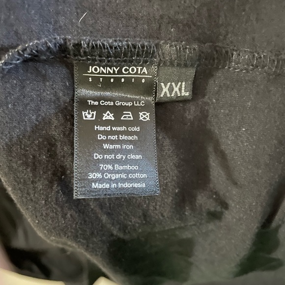 Jonny Cota Studio Leopard Wings Print T-Shirt Unisex - Picture 3 of 4